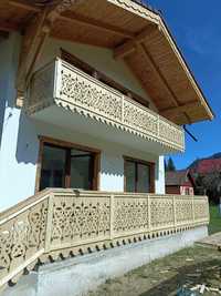 Balustrade din lemn masiv cu model pentru balcoane, terase si foisoare