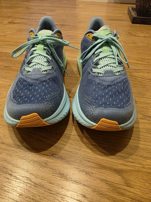 Hoka mach 6 marimea 44