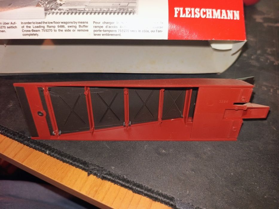 Fleischmann banda voagon trenulet