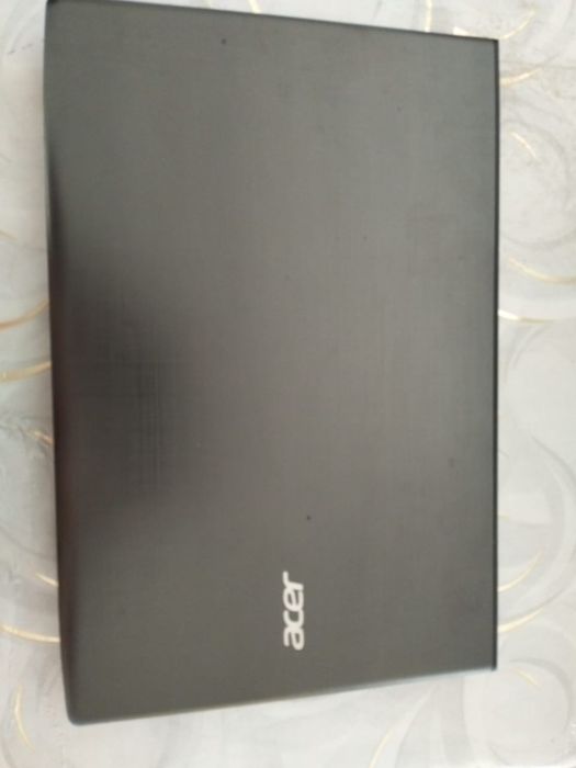 Ноутбук acer в хорошем состоянии