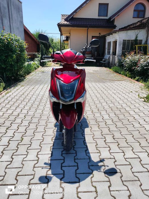 Scuter Volta RS 5