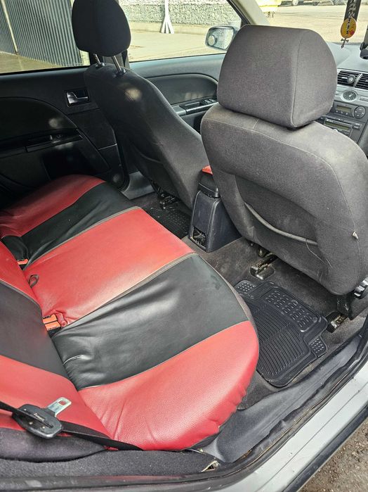 Vând Ford Mondeo 2.0 TDCi – 2006 – 359.477 km