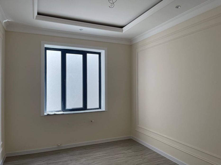Arendaga yakasaroy 3 etaj 1 xona 18 kv ofis