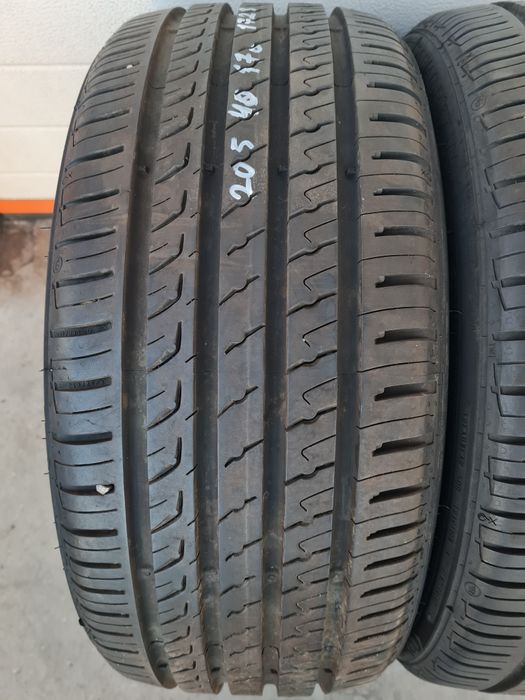 Летни гуми 2 броя BARUM Bravuris5 205 40 R17 дот 1723