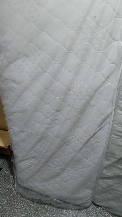 СпешноМатрак мемори еднолицев бял 82/186