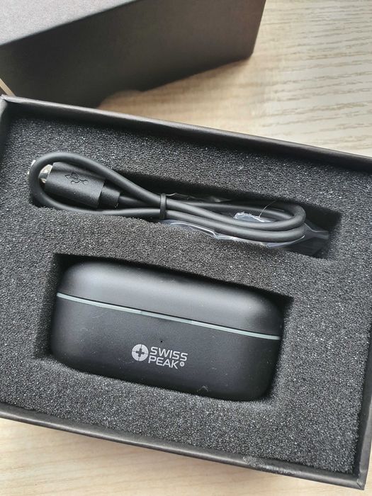 Нови слушалки Swiss peak