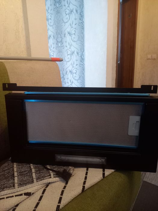 Вытяжка встроенная кухонн