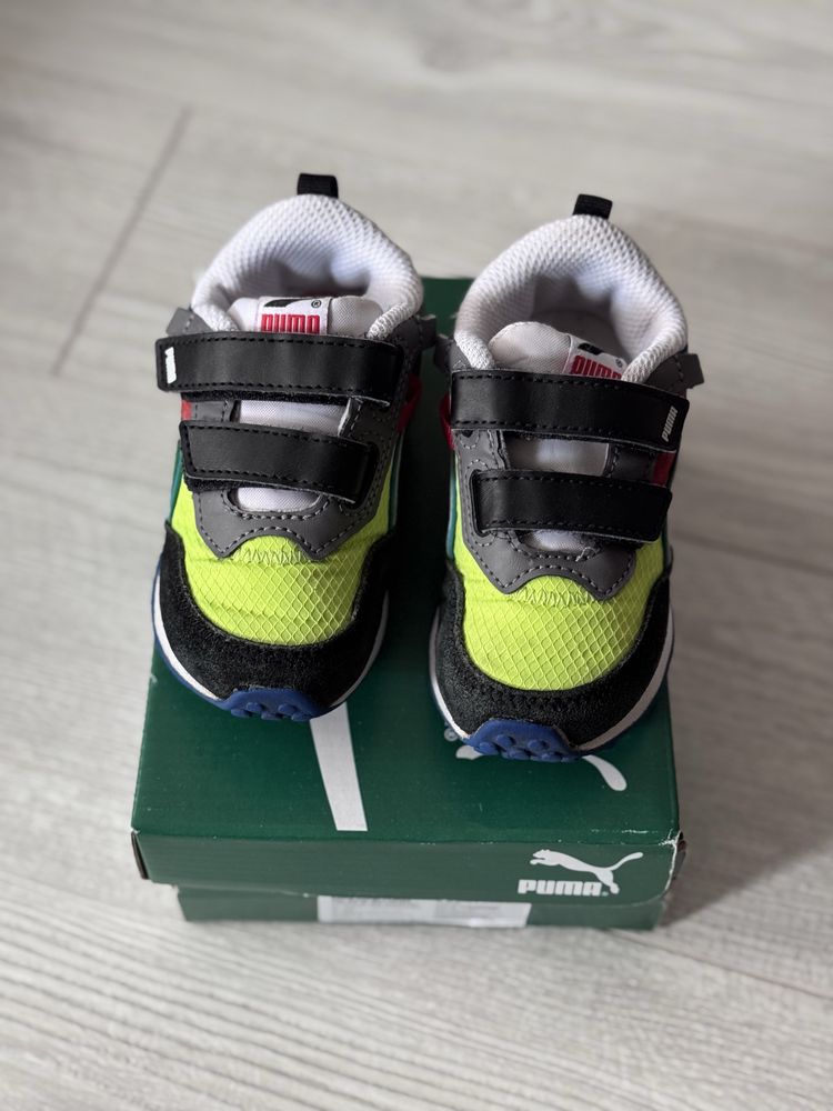 Детски маратонки за момче Puma