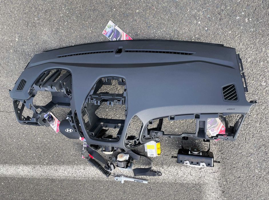 Hyundai IX35 Tucson - plansa de bord - kit airbag - set centuri
