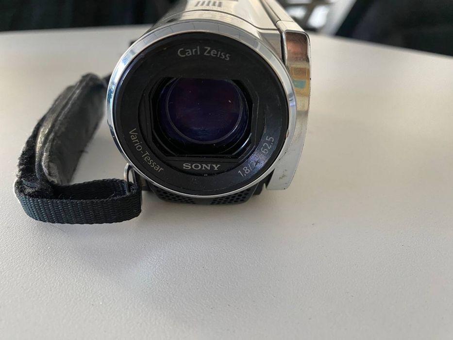 Sony handycam cx-hdr200 в хорошем состояний