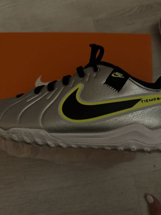 Стоножки   Футболни обувки за зала NIKE