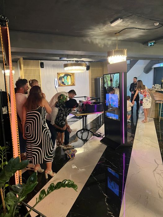 Vând Platformă Booth 360 / Vogue Box/ Oglinda Cabina Foto Booth