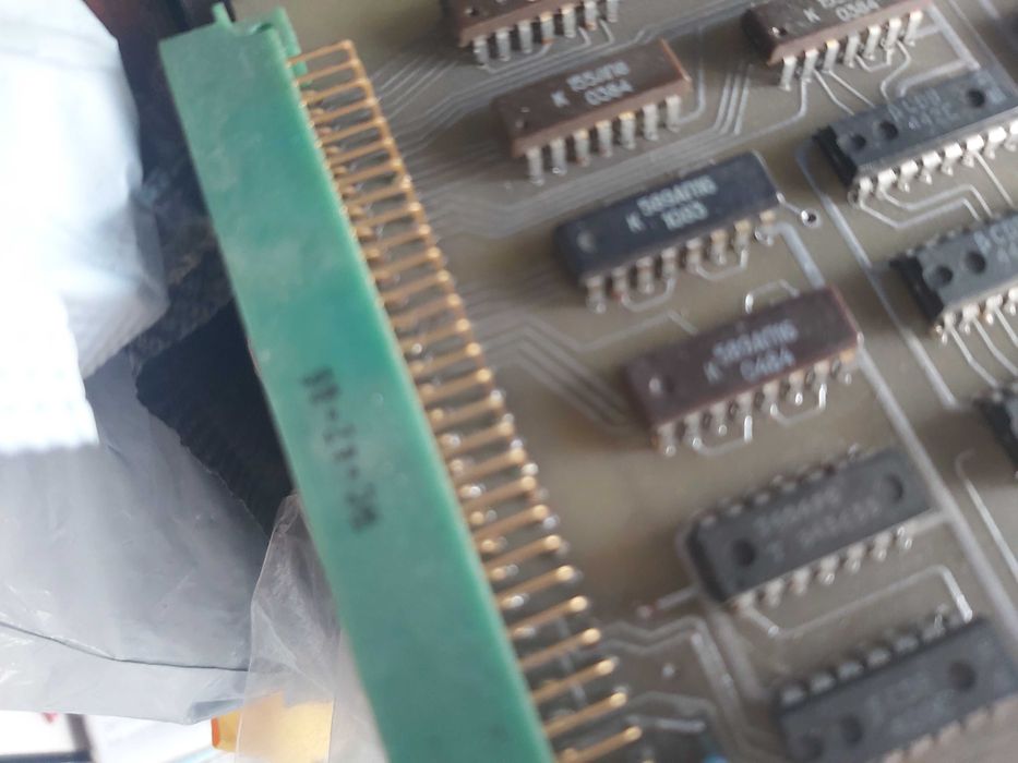 Memorii Eeprom industriale pt folosinta sau reciclare (contin aur)