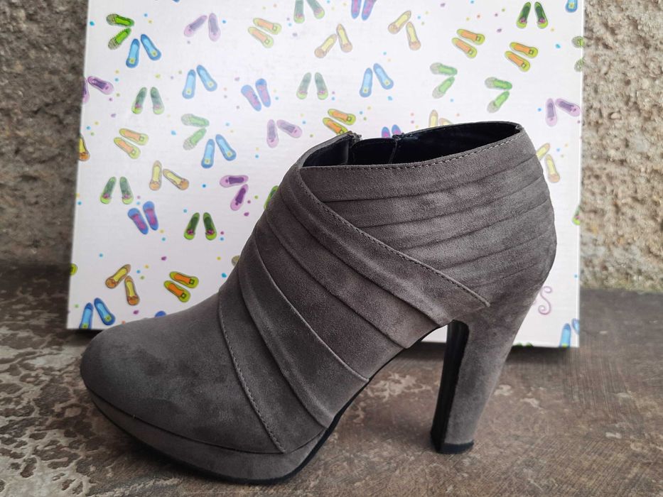 Pantofi Funky 37 gri