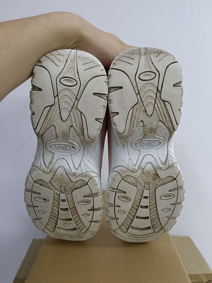 Fila Strada Low номер 40