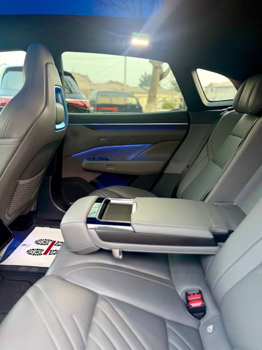 Zeekr 001 you 2024/25 олинган