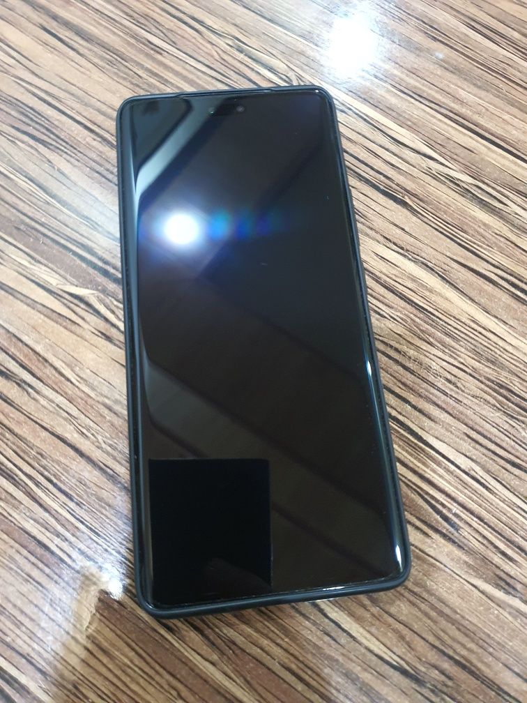 Xiaomi 13 lite yangi