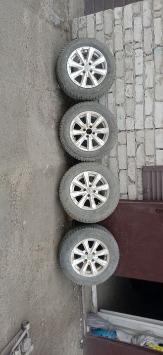 Продам 14 размер зимние