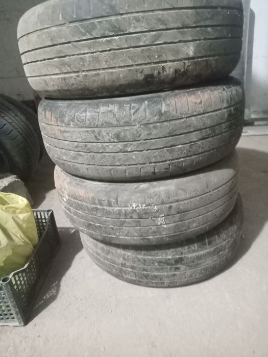 Продам автошины б/у 4-штуки R16