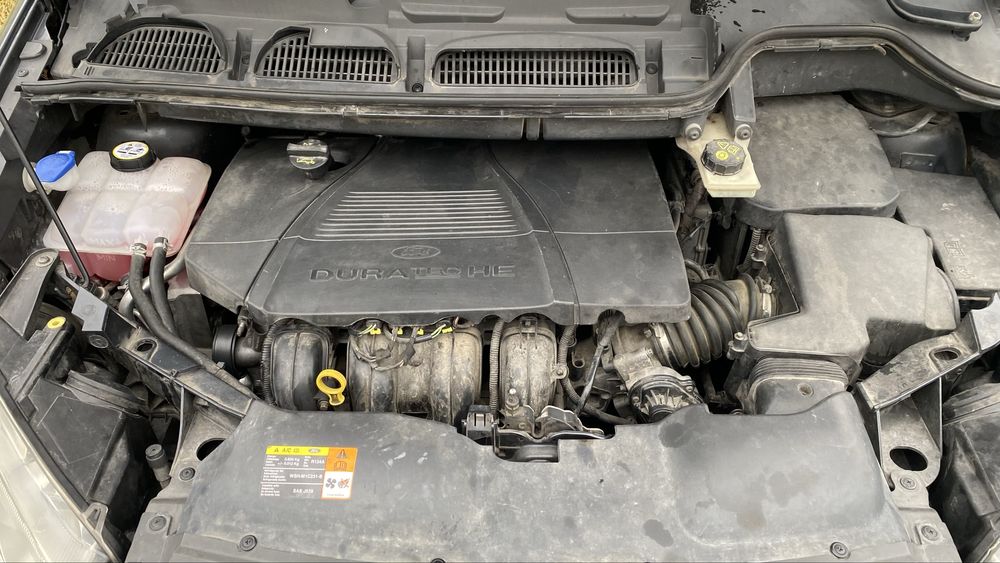 Ford C-MAX 2.0 16V Газ TITANIUM