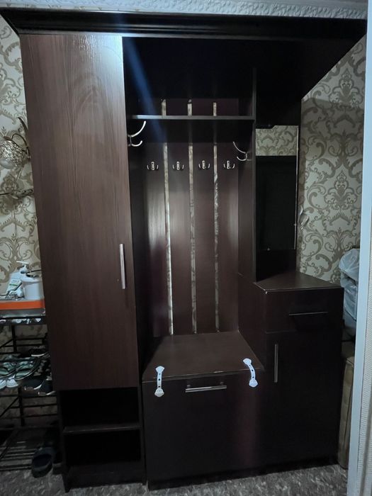 Прихожка шкаф сатылады