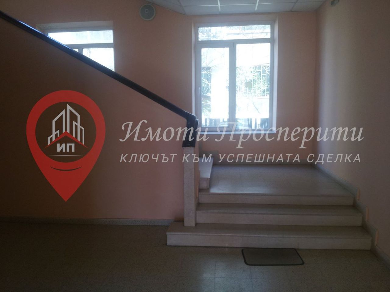 Дава се под наем Офис в София, Летище София - 28 кв.м за 307 € - Снимка #2