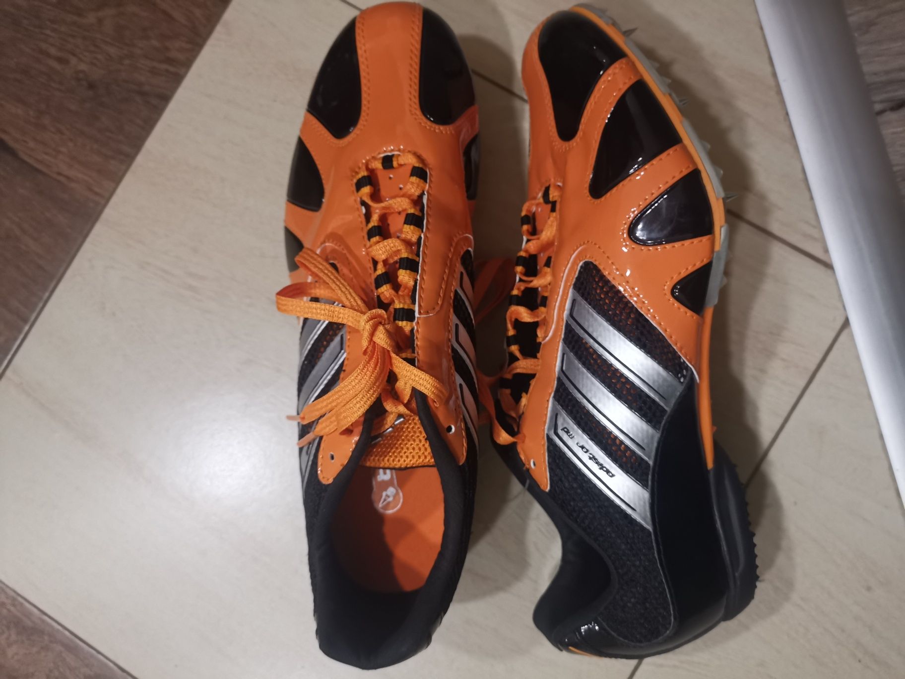 Нови, Оригинални Шпайкове Adidas, за скокове и спринт