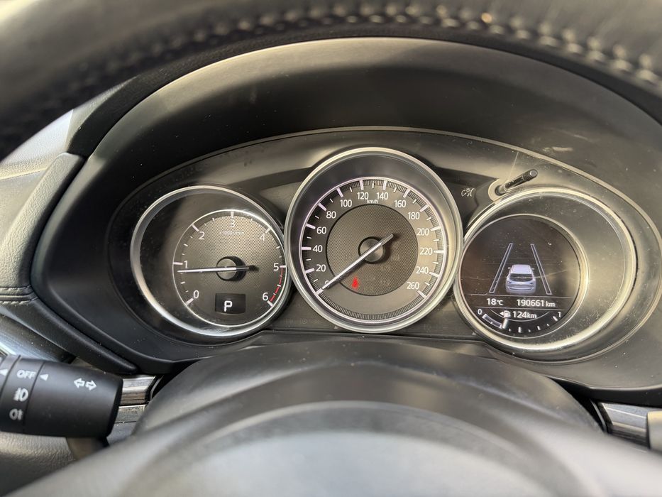 Mazda CX-5 2.2 Diesel AWD • • 2018 • Automat • Piele bej