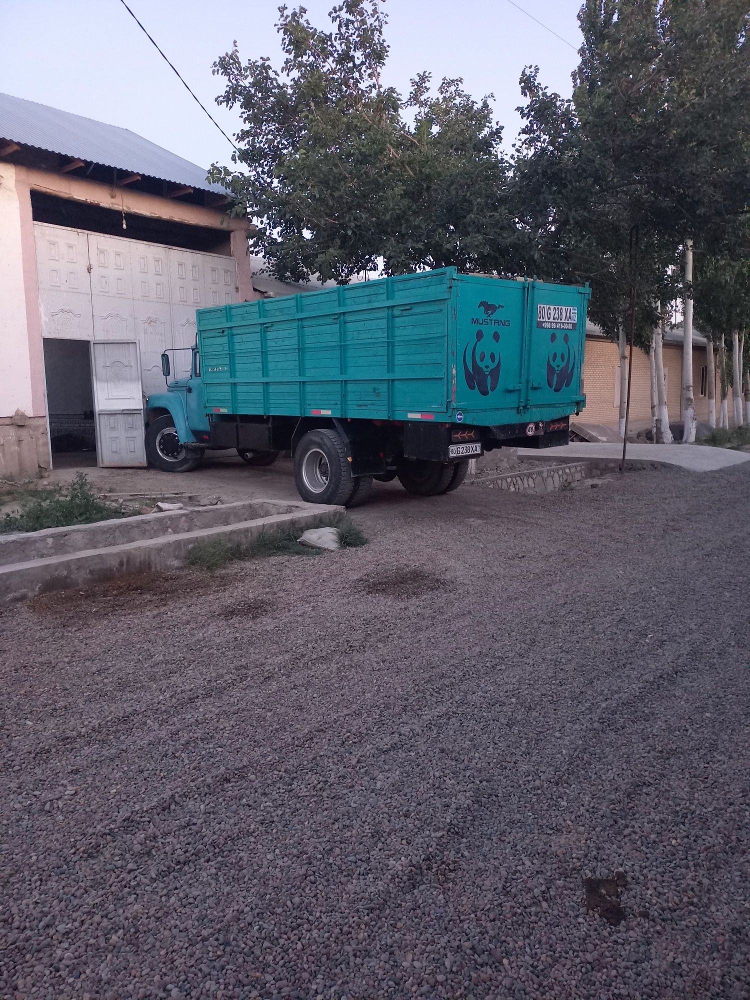 Zil sotiladi 5 metrli