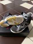Vând Jordan AIR Retro 6 “smoke gray”, accept și unele schimburi