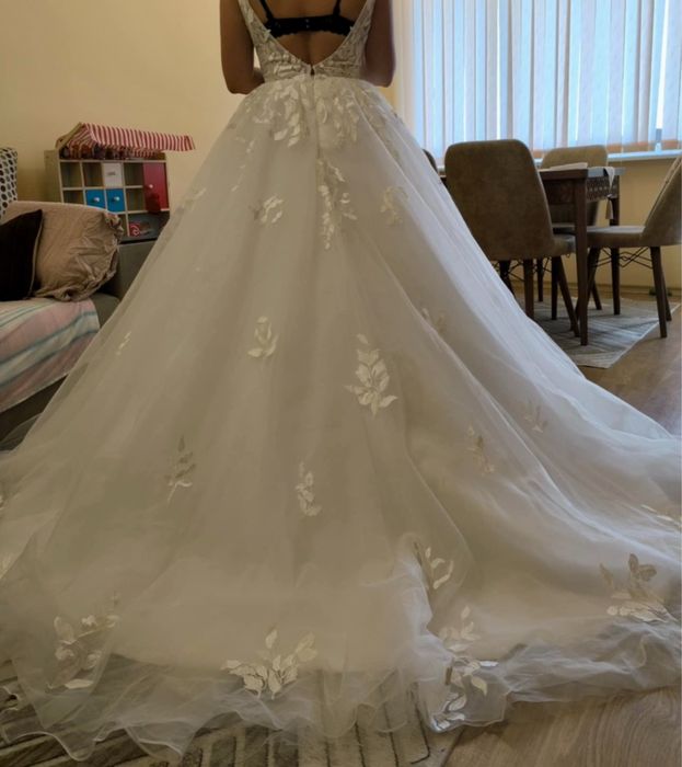 Булчинска / сватбена рокля