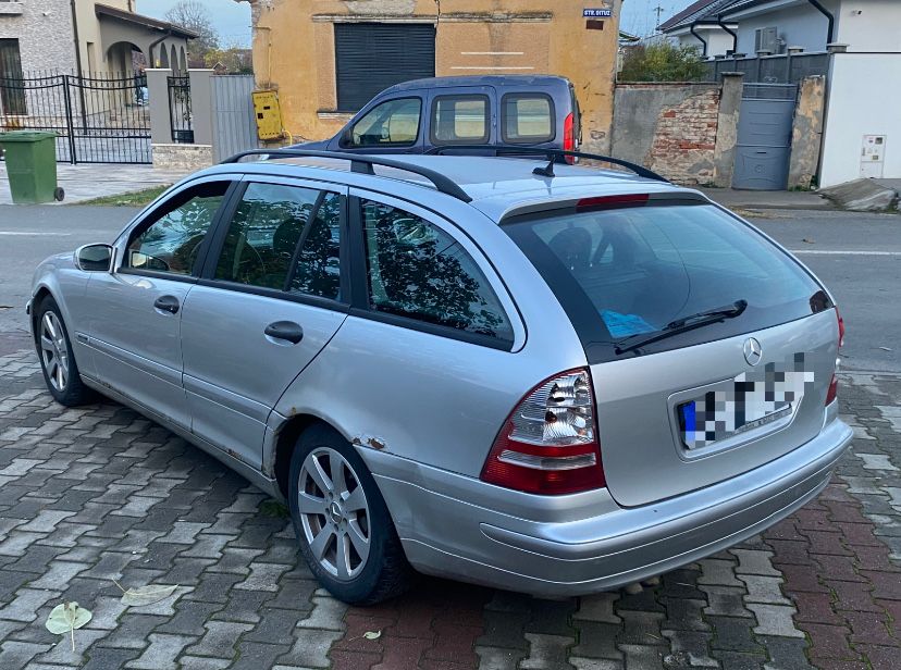 Mercedes C200