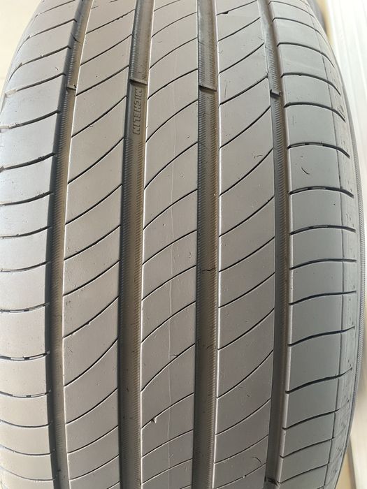 3бр летни гуми 235/50/19/Michelin e primacy/dot0222г/5.8мм грайпфер