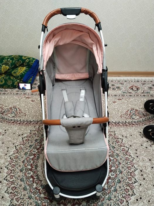 Продам коляску в хорошем состоянии