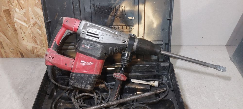 Rotopercutor Milwaukee K750S