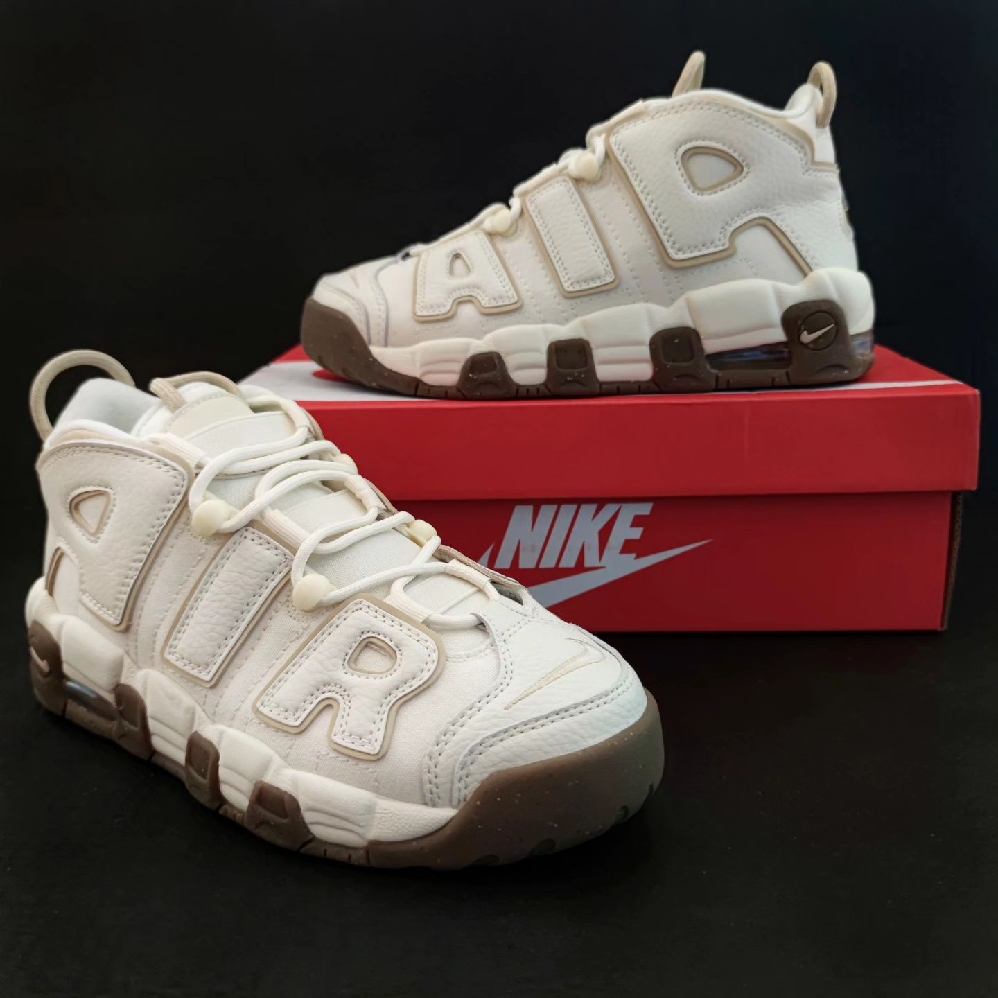 Нови Оригинални Обувки Nike Uptempo Coconut Milk Размер 38.5 36.5