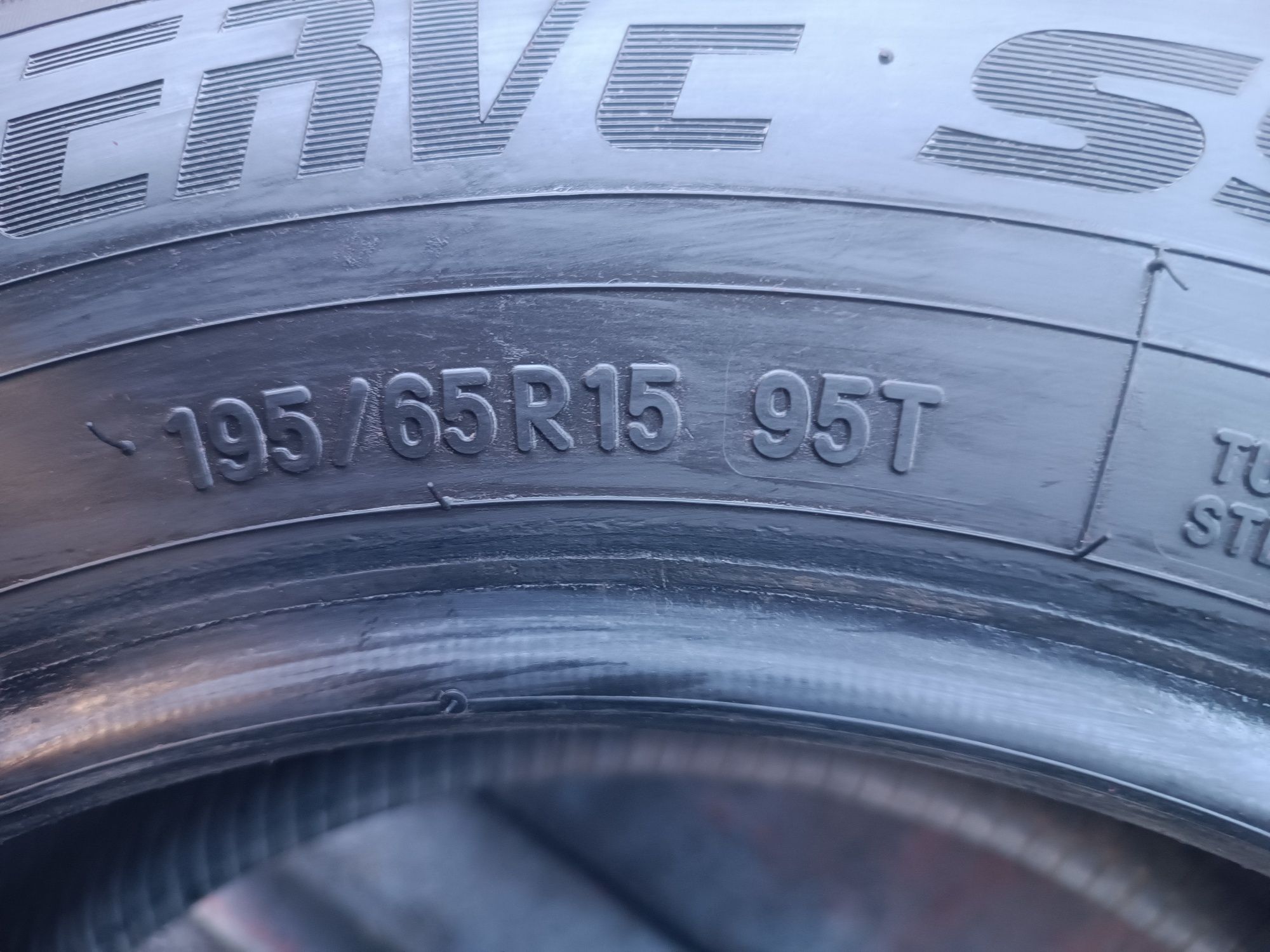 195/65/15 Toyo .