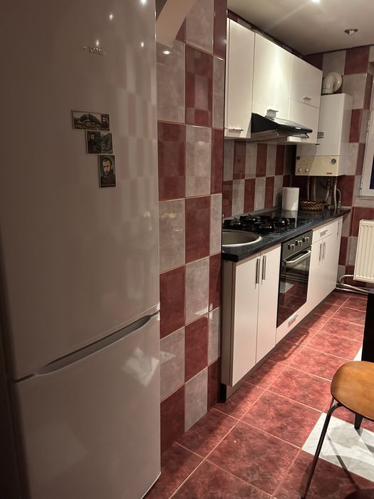 Inchiriez ap.2camere decomandat în Tecuci