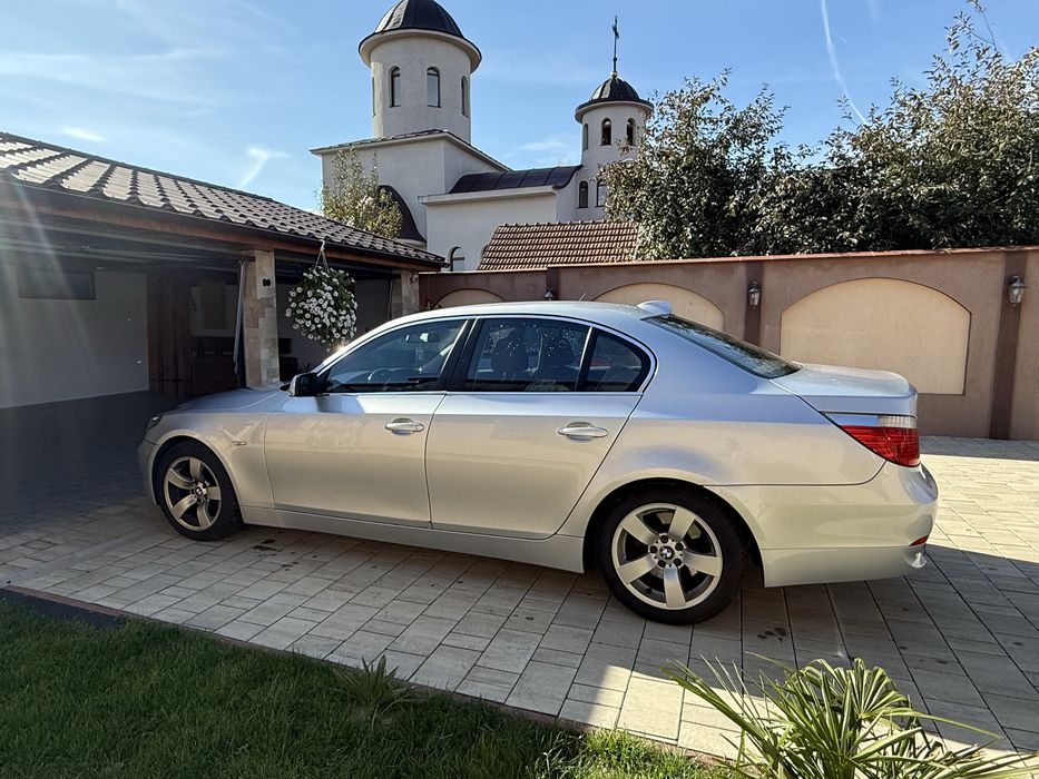Bmw 530. E60 automat