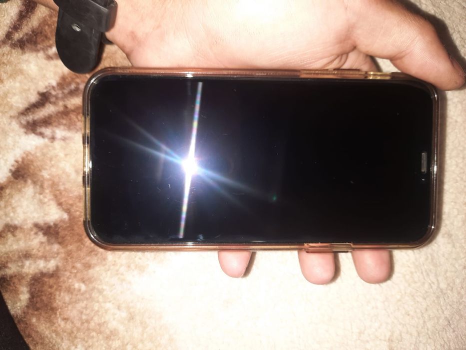 Vand urgent iphone 11 pro