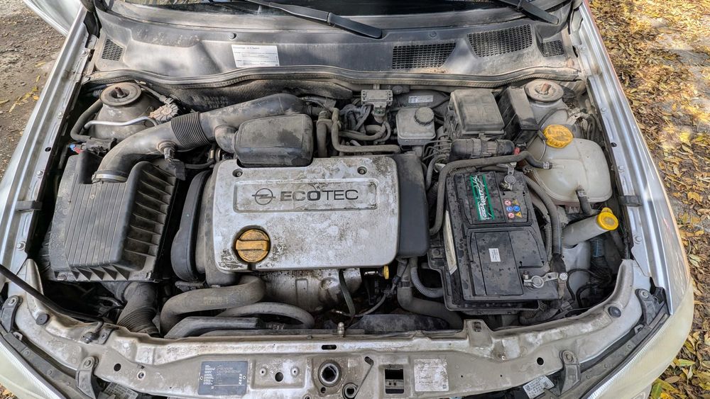 Opel Astra 1.6 16V 2000г