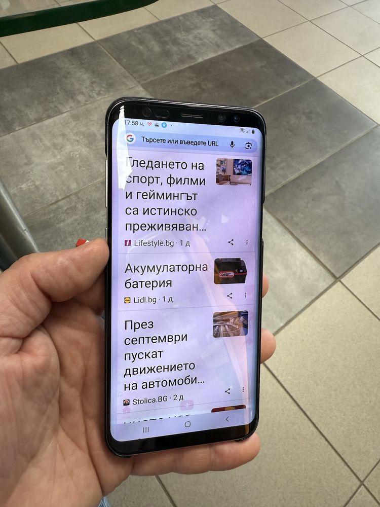 Продавам Galaxy S8 Plus