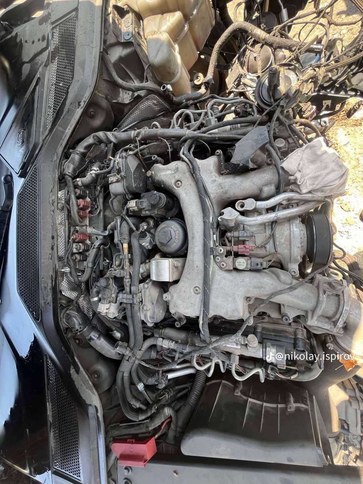 Продава се на части – Audi A8, 2012 г. (415+ чип)