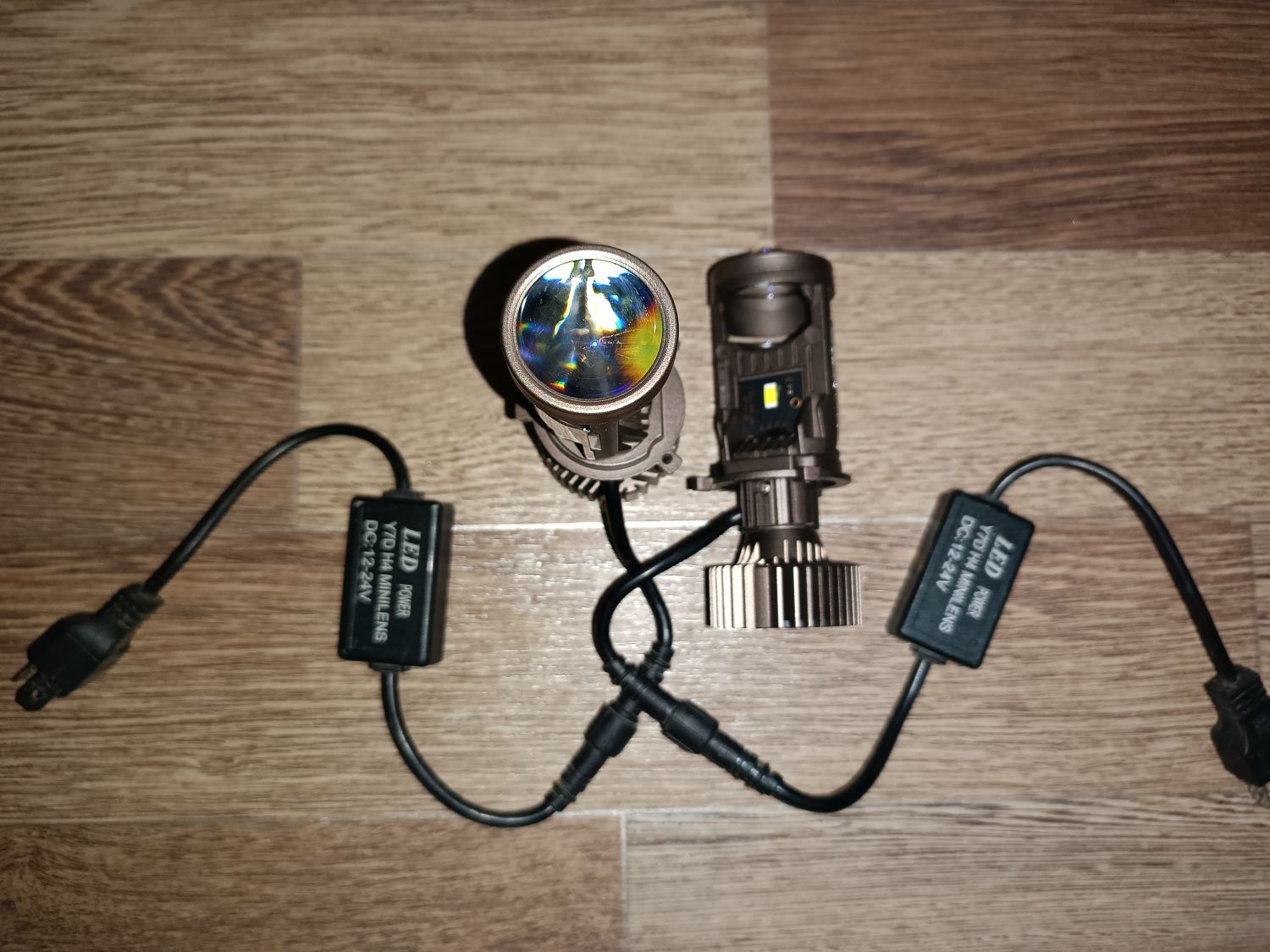 Zimmer Y7D H4 led palasalik lampochka