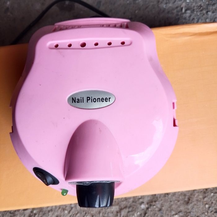 Маникюрный аппарат