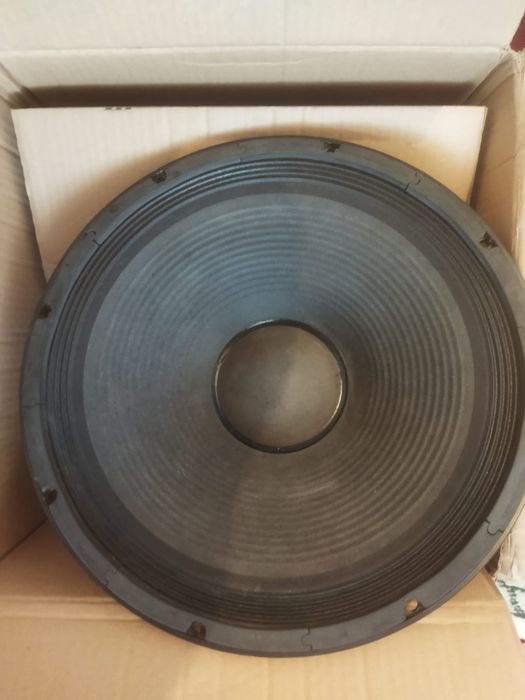 Продается музыкальная аппаратура в идеальном состоянии