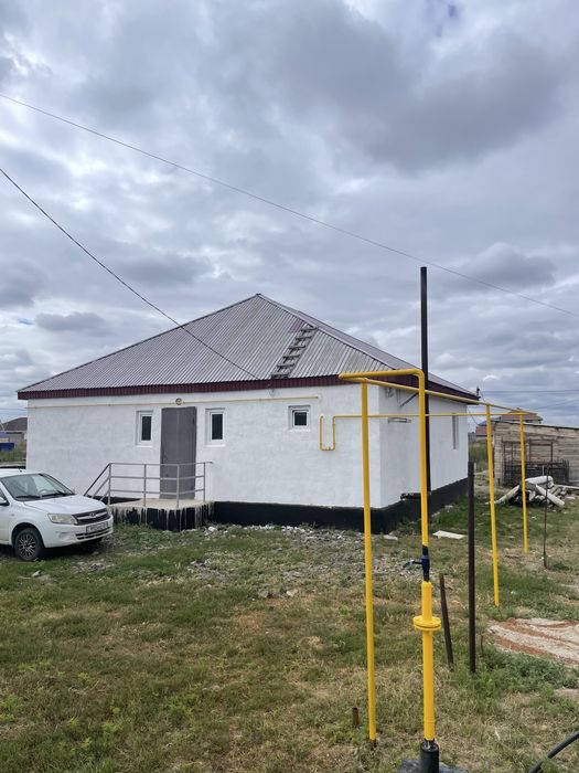 Продам частный дом 4 комнатный в селе Жыбек жолы