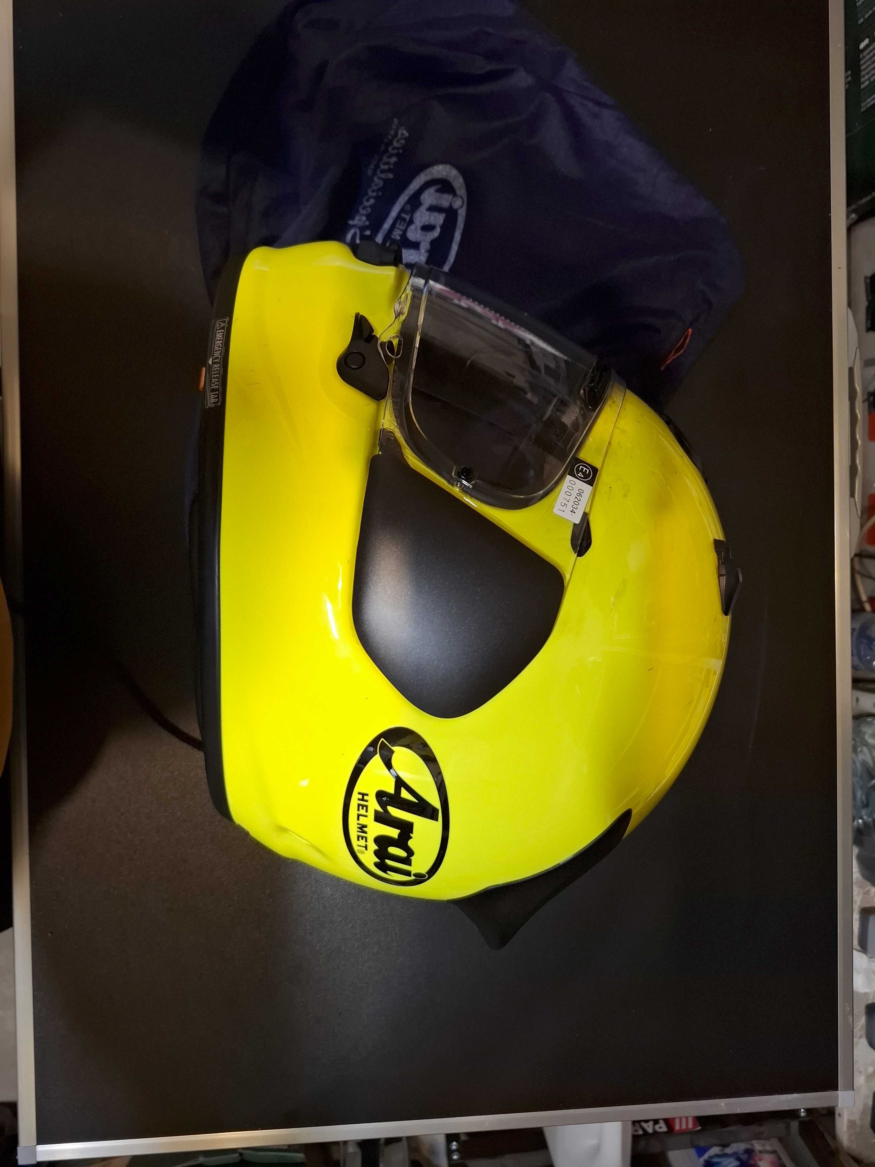 мотокаска Arai Quantic L