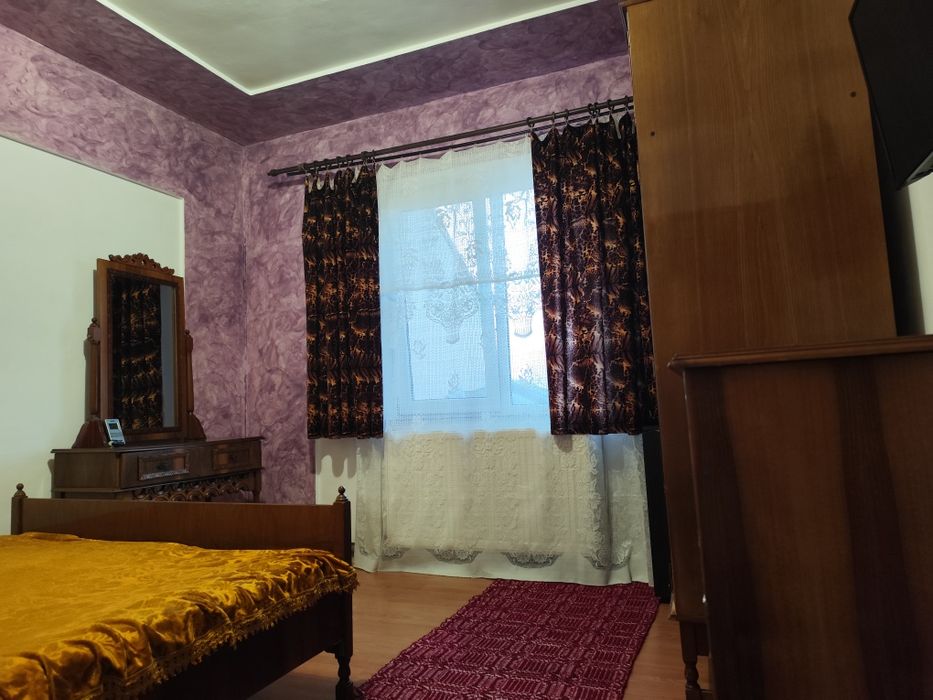 Cameră casă 1000 RON utilități incluse în preț