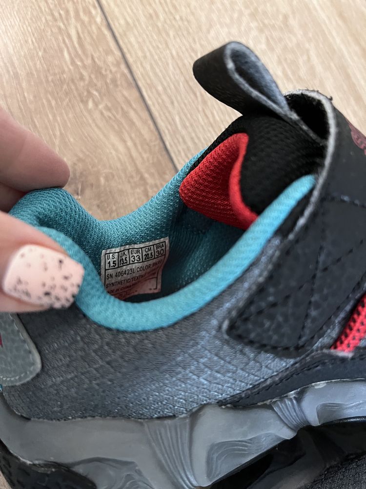 Skechers  Непромокаеми обувки Velocitrek за хайкинг, 33 номер